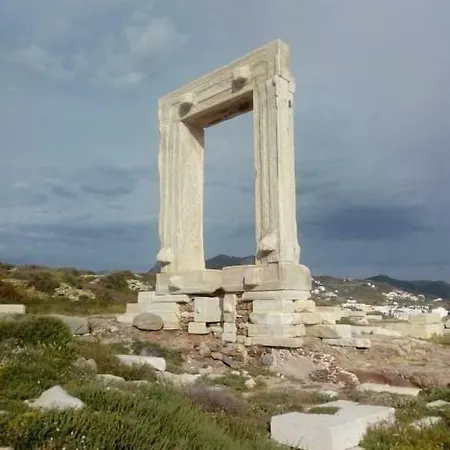 Chez Irene Sweet בית הארחה Naxos City